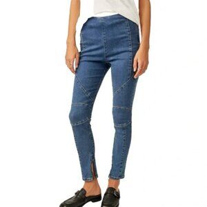 032 Free People We The Free Bella Moto Skinny Jeans NWT Size 27